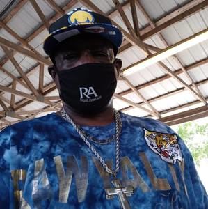 Meet your Posher, Darian